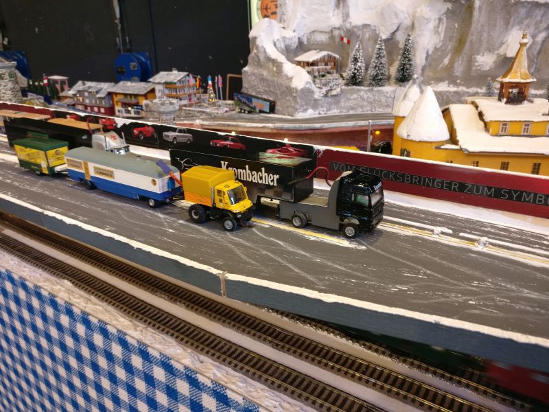 Schauanlage des Modellbau-Club Baunatal auf der Inspiration Modellbau 2017 in Nieder-Olm in der Ludwig-Eckes-Halle.