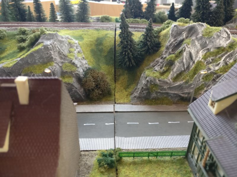 Modul Blockstelle auf der Modulanlage der Rhein-Main-Gruppe der N-Modulbahner auf der Inspiration Modellbau 2017 in Nieder-Olm in der Ludwig-Eckes-Halle.