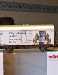 Märklin 4415.619 Kühlwagen „Bayrisch HELL“, Sondermodell für Spielwaren Hegmann, Großheubach, Auflage: 400 Stück.