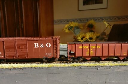 Trix 24902: US-Güterwagen-Display "American Freight Cars"