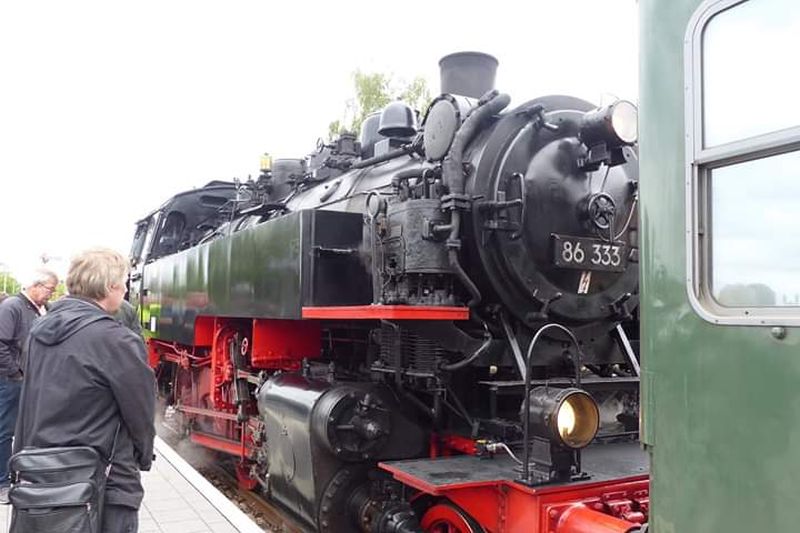 Die Dampflokomotive der Baureihe BR 86 333 (BR 86 1333-1) am 26.05.2019 im Bahnhof Soltau (Han) an der Heidebahn.