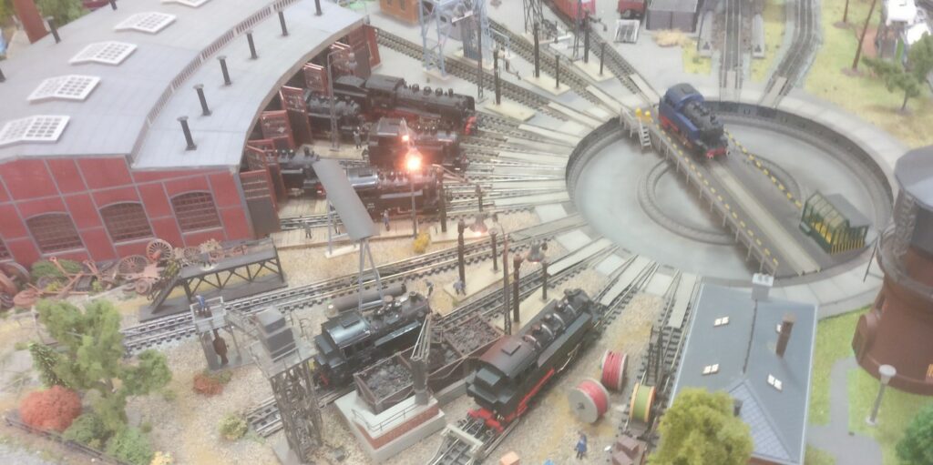 Der Hauptbahnhof auf der Modellbahnanlage H0 "Trix Express" im DB Museum, fotografiert anlässlich des Bundesbahn-Sommerfestes am 22.06.2019