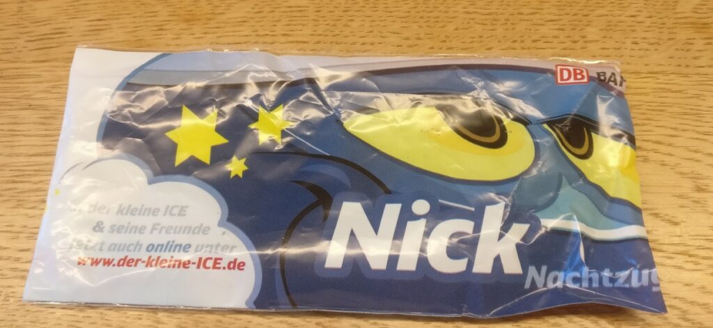 "Nick Nachtzug" aus der Serie "Der kleine ICE" der DB.