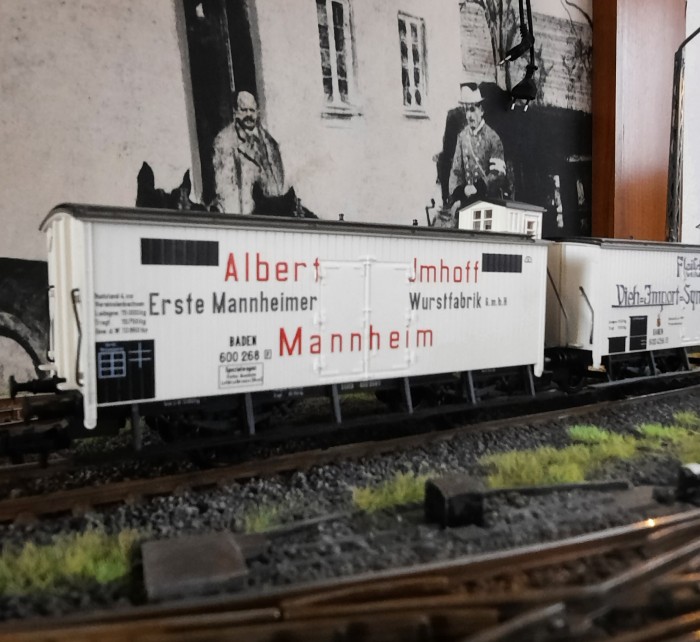 Güterwagen "Albert Imhoff Mannheim - Erste Mannheimer Wurstfabrik G.m.b.H." aus dem Set Märklin 48922  "Fleischtransport"