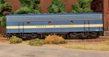 Märklin 4081 B-Unit EMD F7 "Texas & Pacific": von der Erfüllung einer Sehnsucht