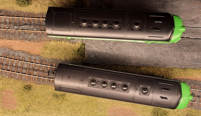Die Märklin 3181 / 4181 EMD F7 "Burlington Northern" von oben.