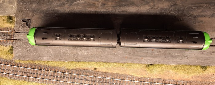 Die Märklin 3181 / 4181 EMD F7 "Burlington Northern" von oben.