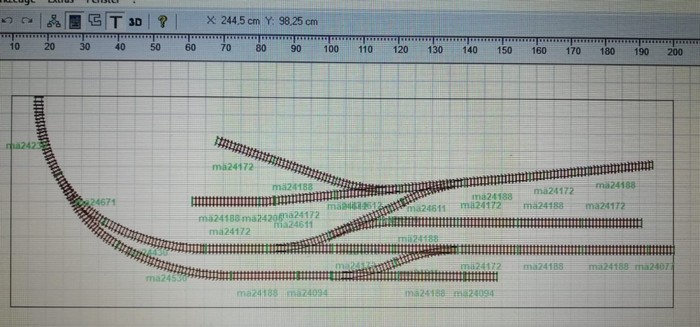 Mit einer geplanten Länge von exakt 200cm liegt dieser Märklin C-Gleis Plan für den Bahnhof Heidringen schon etwas besser.