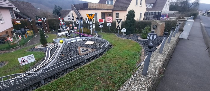 Fotos aus 97717 Aura an der Saale, von der Gartenbahn in Franken