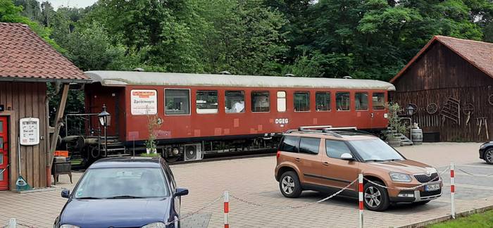 Der Restaurantwagen im Bahnhof Busenberg-Schindhard