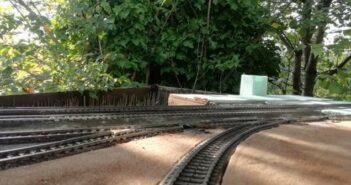 Bahnhof Obernburg-Elsenfeld: Vorsicht an Gleis 4! (Foto: Doncolor)