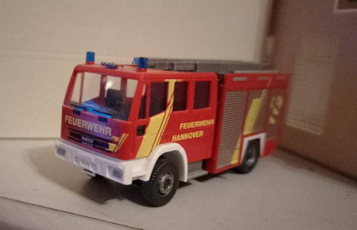 Wiking 61104 Iveco der Feuerwehr Hannover, Florian Mittenstadt 1-46-2 HLF 20 (Foto: Timo)