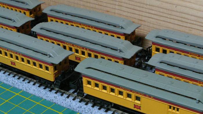 Bachmann "1860 Old Timers" - 5570/5572 Old Time Combine/Passenger Car Union Pacific. (Foto: Honischer)