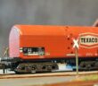 Minitrix 51 3592 00 Schwerölkesselwagen Texaco der DB, Epoche IV
