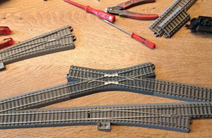 Eine Hosenträgerweiche in H0 für Trix